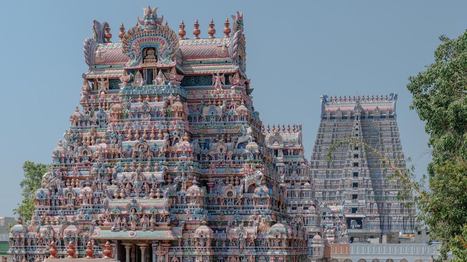 South Indian heritage and landscape on the holiday package routes
